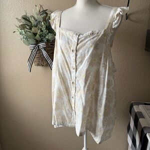 Torrid Woman’s Plus Floral Button-Down Tank Top W Ruffle Straps 2X